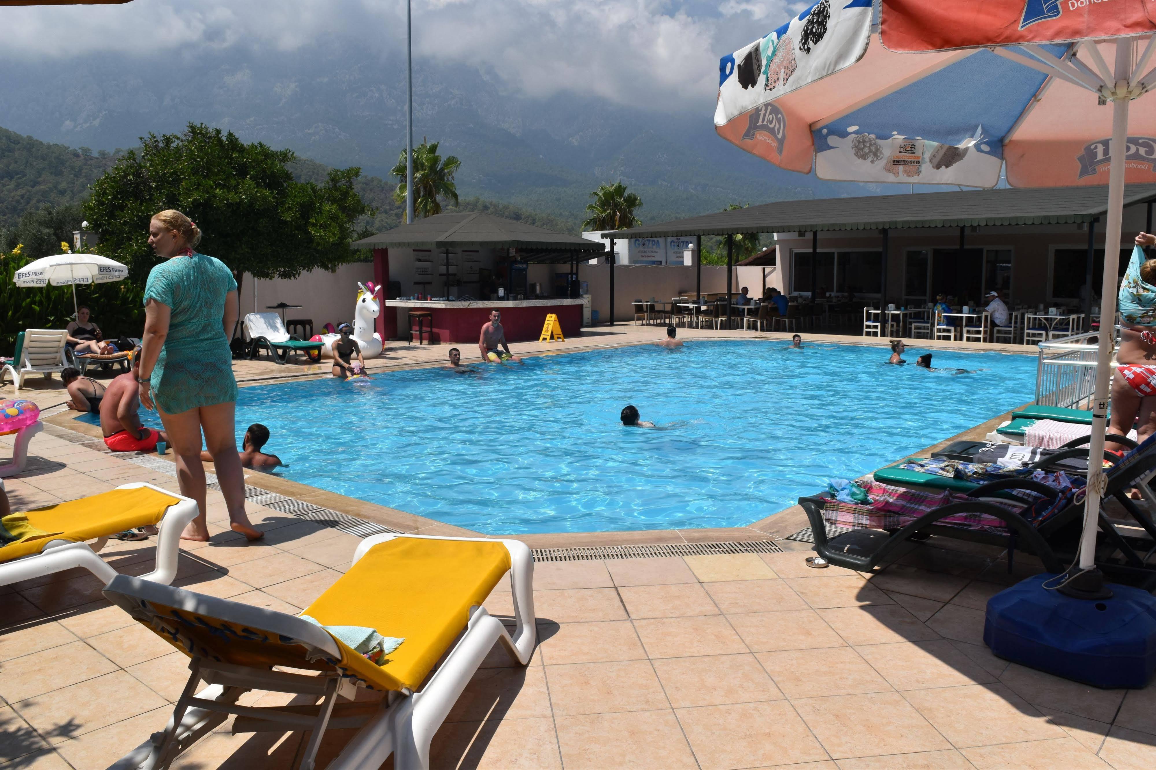 Ares Hotel Κεμέρ Εξωτερικό φωτογραφία