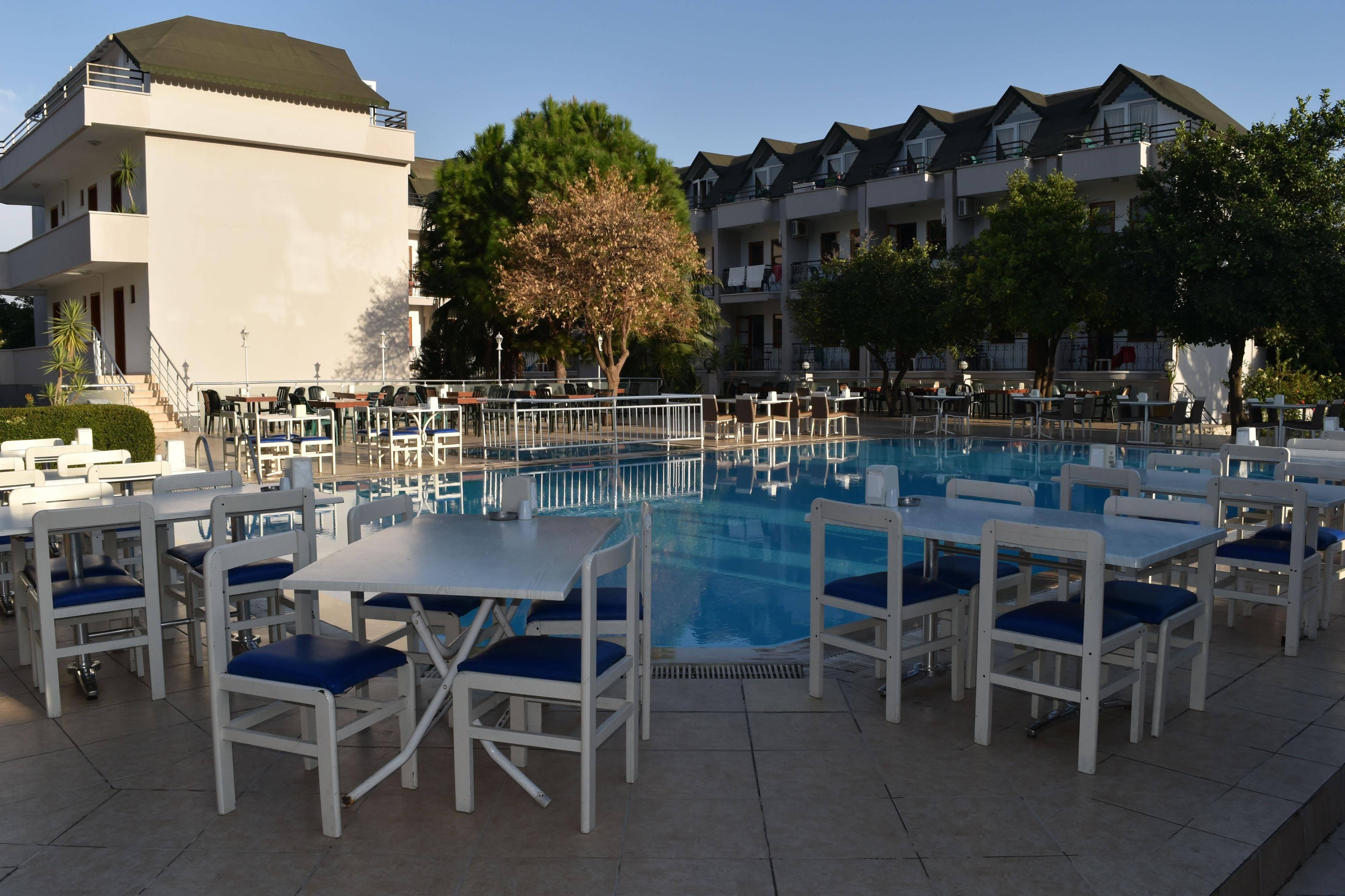 Ares Hotel Κεμέρ Εξωτερικό φωτογραφία
