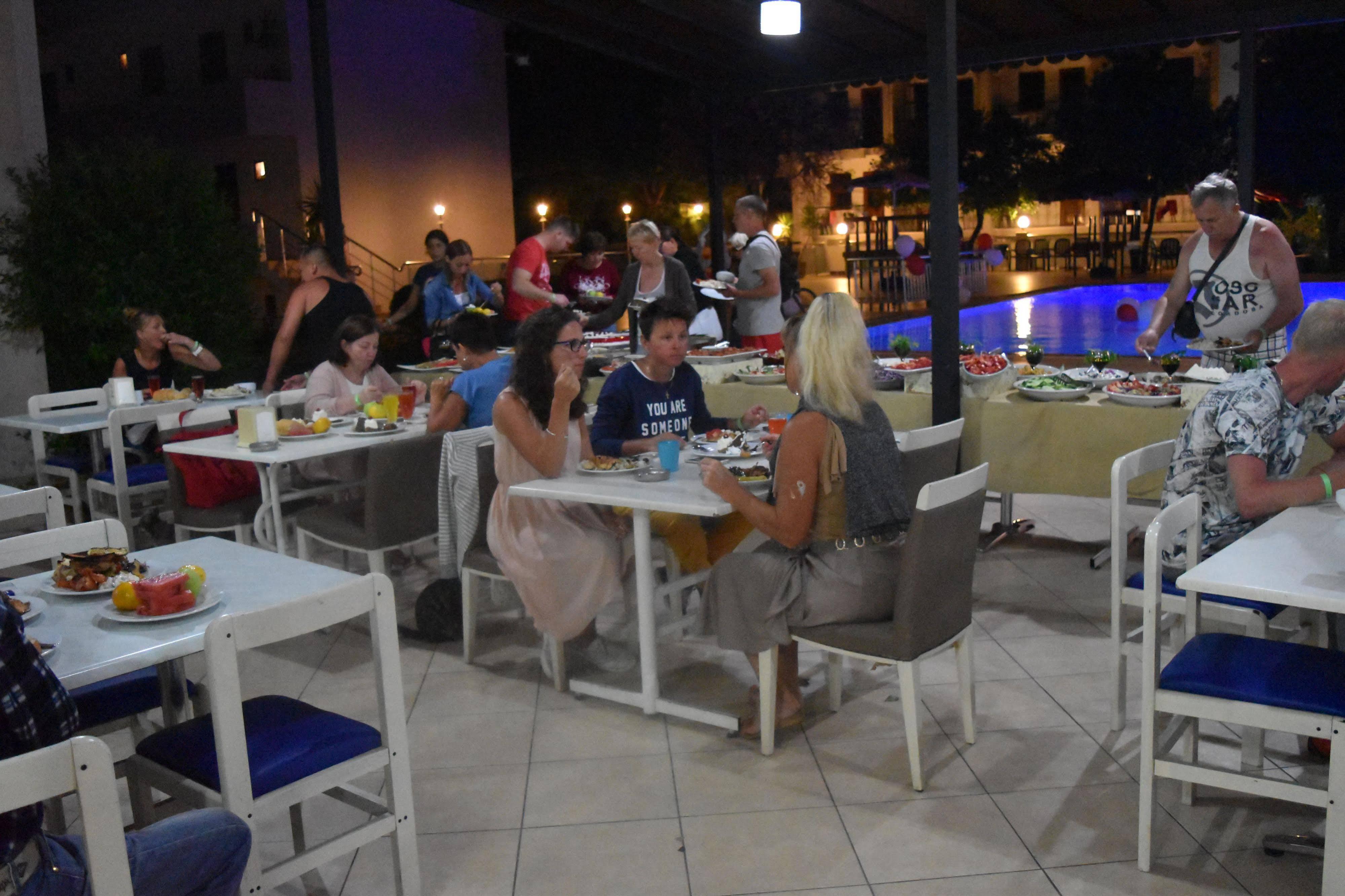 Ares Hotel Κεμέρ Εξωτερικό φωτογραφία