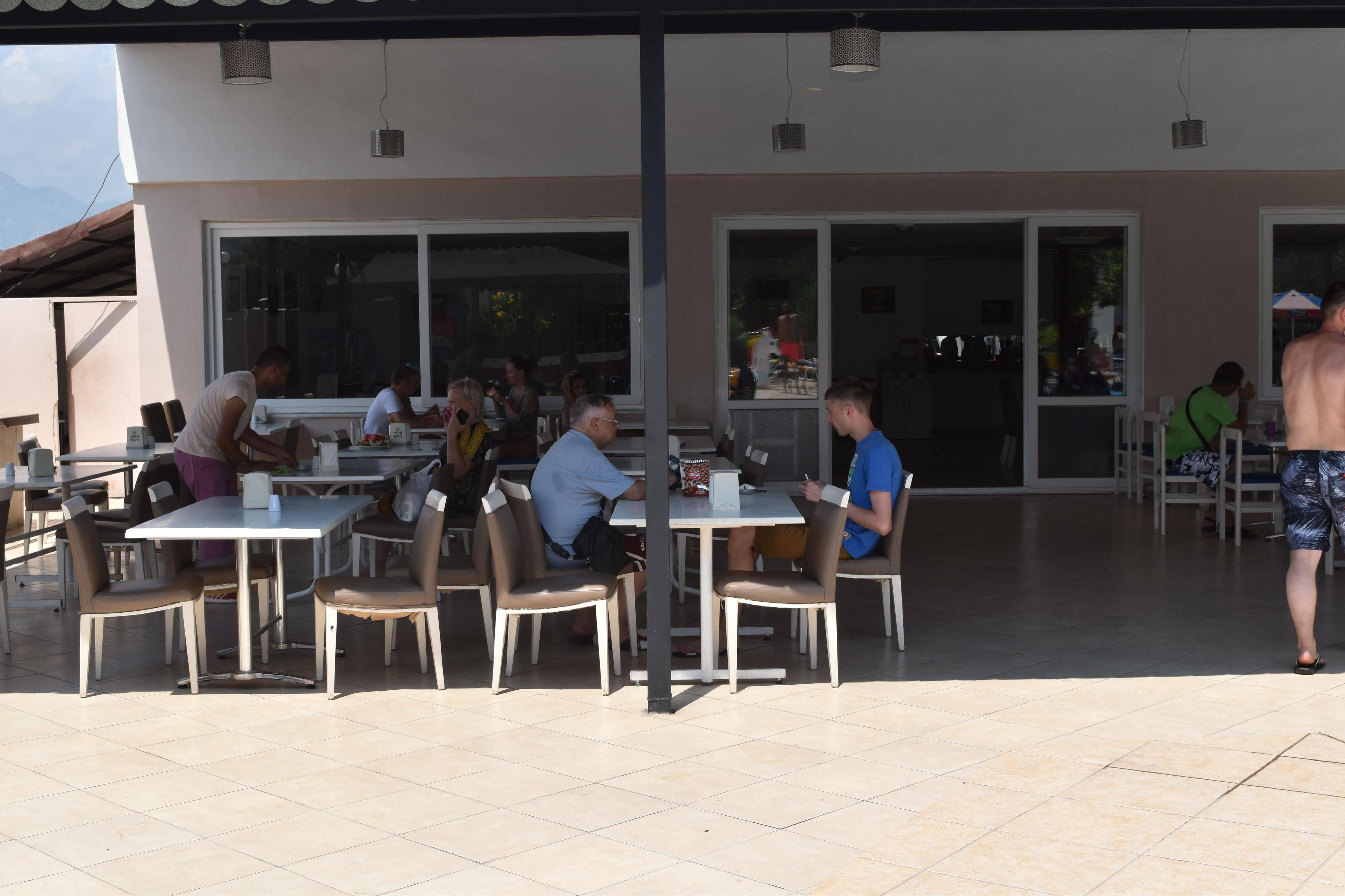 Ares Hotel Κεμέρ Εξωτερικό φωτογραφία