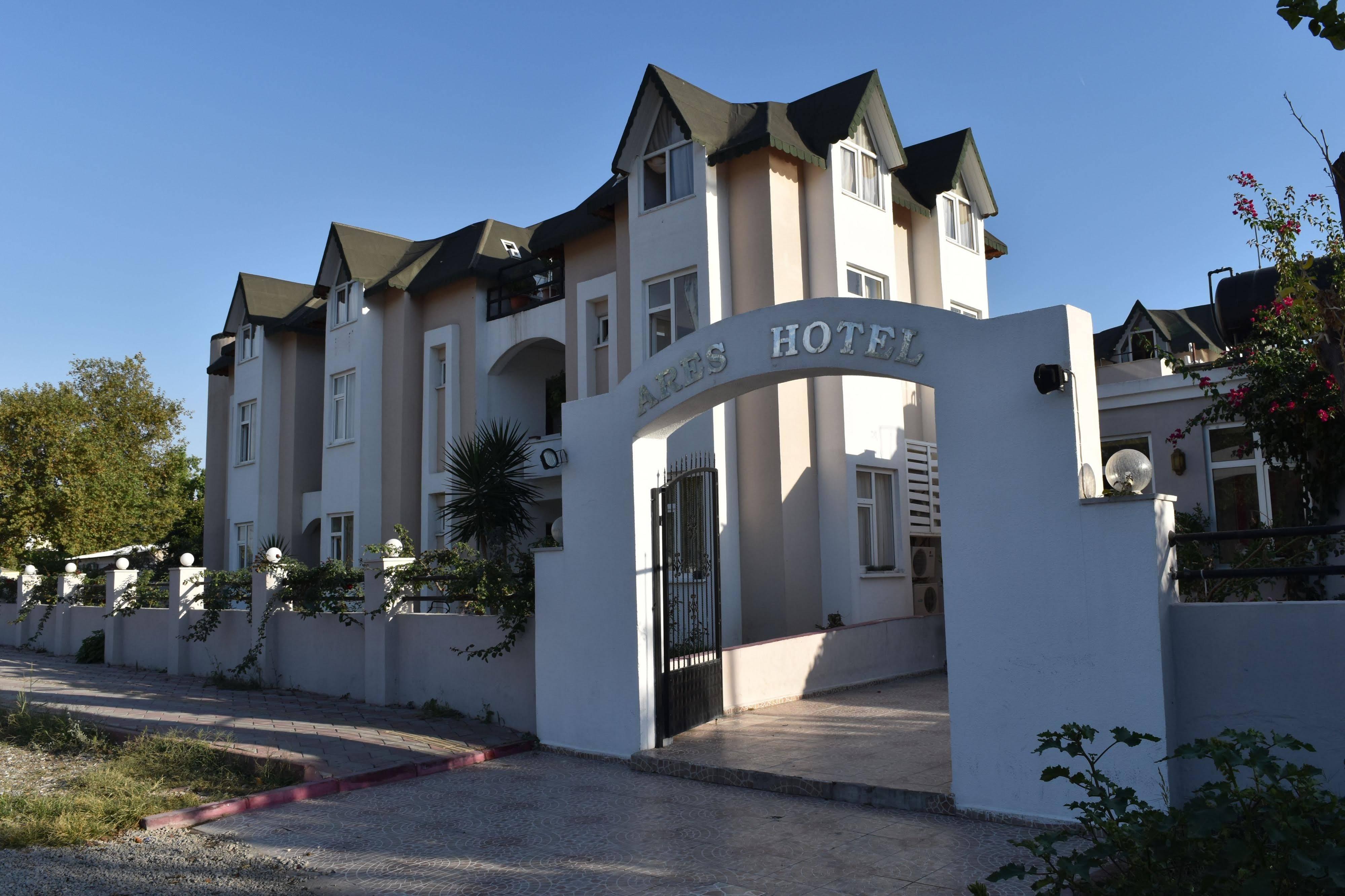Ares Hotel Κεμέρ Εξωτερικό φωτογραφία