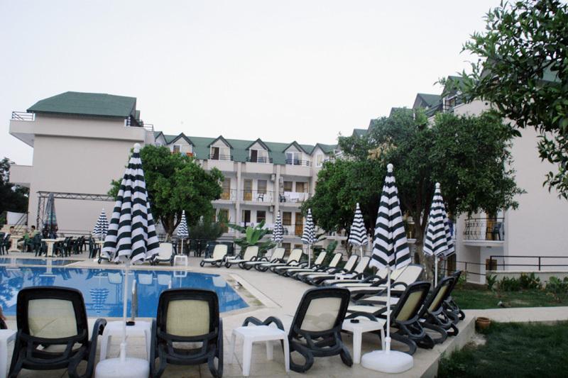 Ares Hotel Κεμέρ Εξωτερικό φωτογραφία
