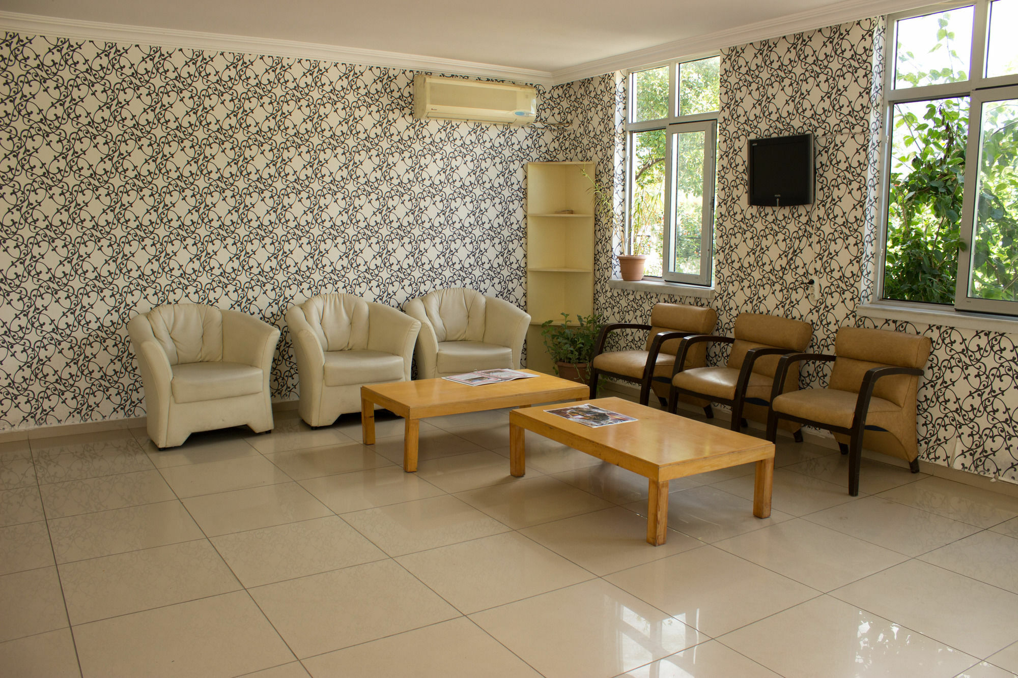 Ares Hotel Κεμέρ Εξωτερικό φωτογραφία