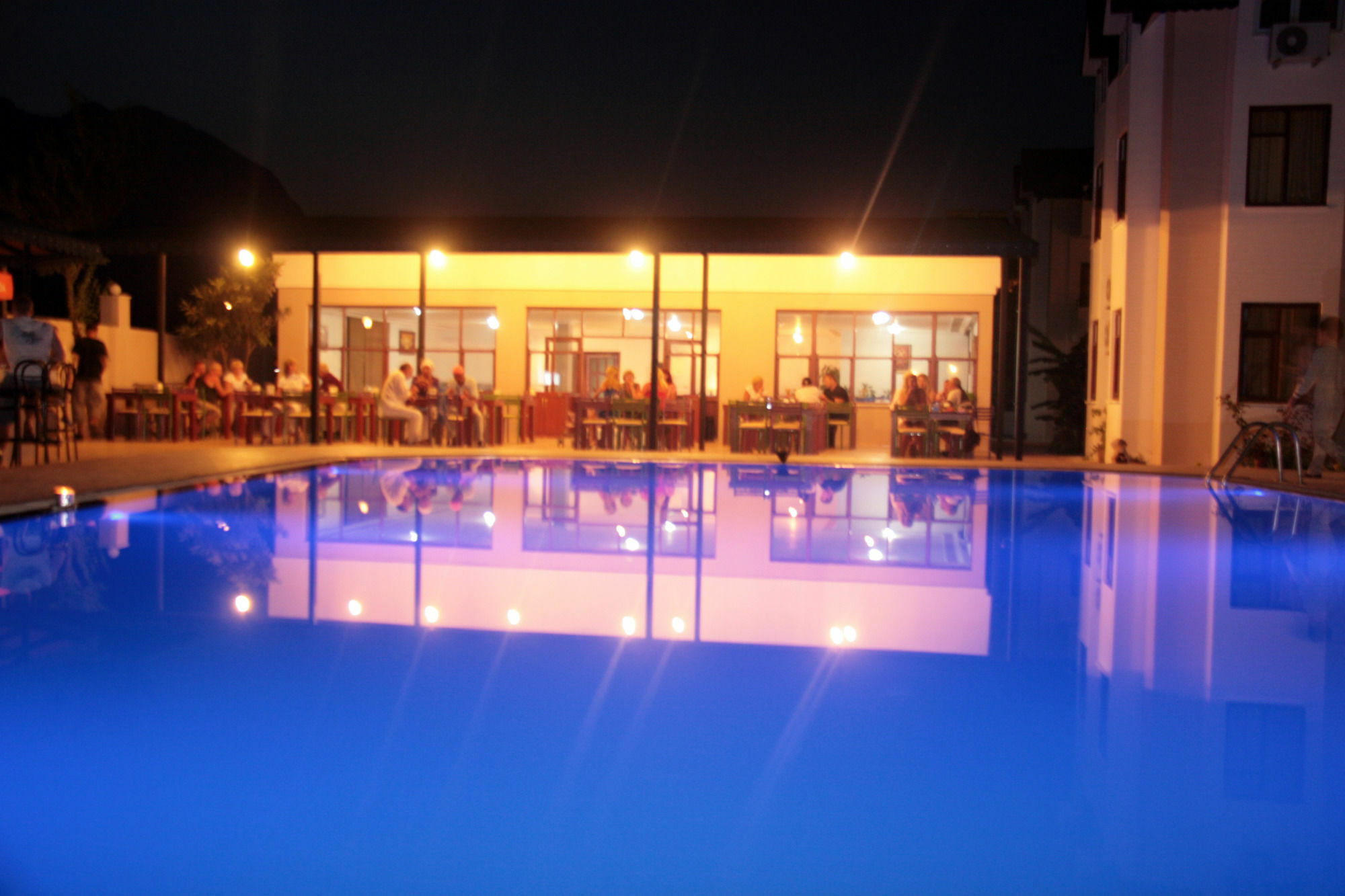 Ares Hotel Κεμέρ Εξωτερικό φωτογραφία