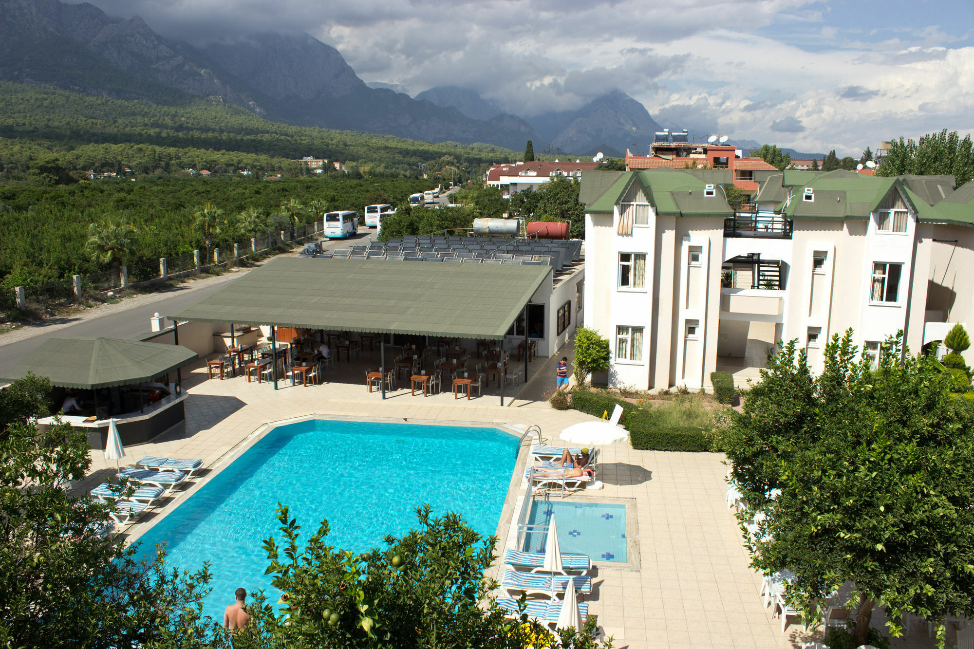 Ares Hotel Κεμέρ Εξωτερικό φωτογραφία