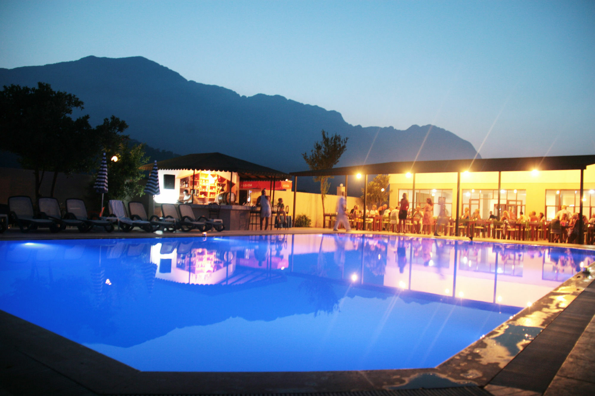 Ares Hotel Κεμέρ Εξωτερικό φωτογραφία